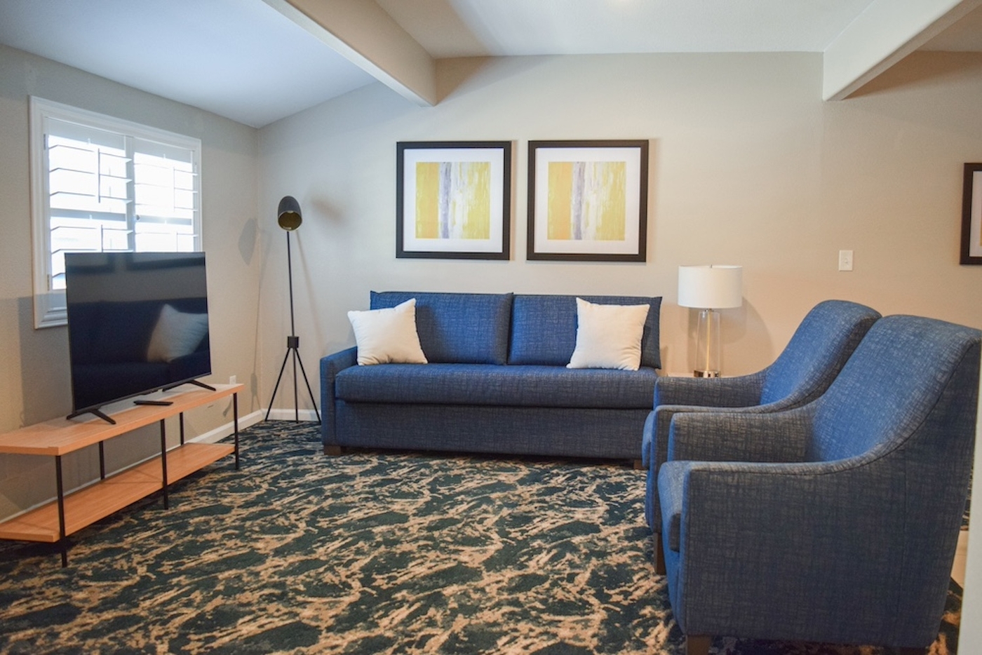 Creekside Suite